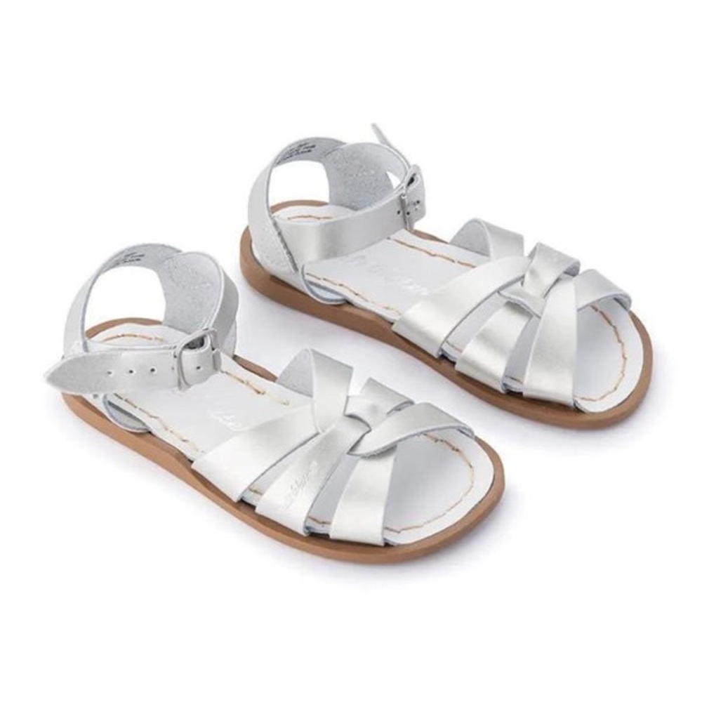 Original Sandal
SALT WATER SANDALS BY HOY silver big kids 5